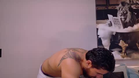 cris online show from 17, 4, 2026