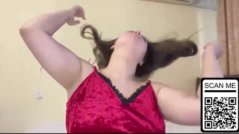 Snapshot of dreamyblushfairy chatting on 22, 9, 2025 Mila online show from 22, 9, 2025