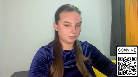 Snapshot of dreamyblushfairy chatting on 29, 9, 2025 Mila online show from 29, 9, 2025