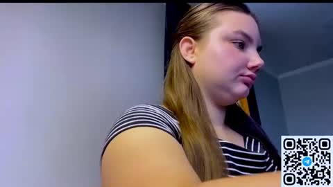 Snapshot of dreamyblushfairy chatting on 14, 6, 2026 Mila online show from 14, 6, 2026