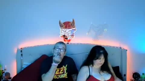 Snapshot of dreamycouple01 chatting on 4, 7, 2026 DreamyCouple01 online show from 4, 7, 2026