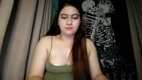 Snapshot of dreamycreamyst chatting on 5, 3, 2025 dreamycreamyst online show from 5, 3, 2025