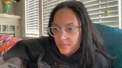 RIRI OR DREAMY online show from 29, 3, 2026