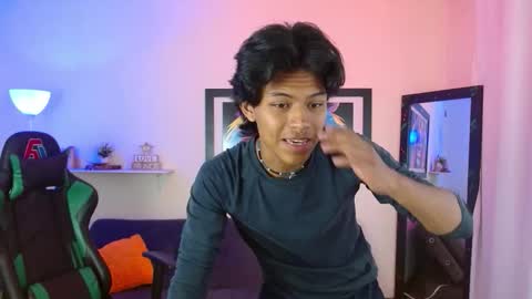 Snapshot of dreyk20 chatting on 4, 12, 2025 Dreyk online show from 4, 12, 2025