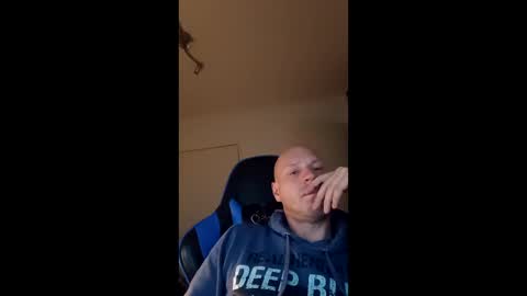Snapshot of drijn3 chatting on 19, 4, 2026 drijn3 online show from 19, 4, 2026