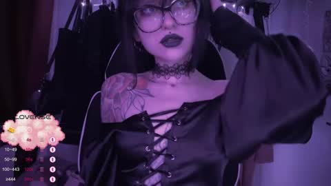 Tara  Sonny online show from 9, 2, 2026