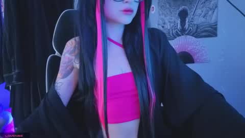 Tara  Sonny online show from 10, 5, 2026