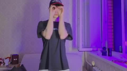 Mark online show from 4, 4, 2026