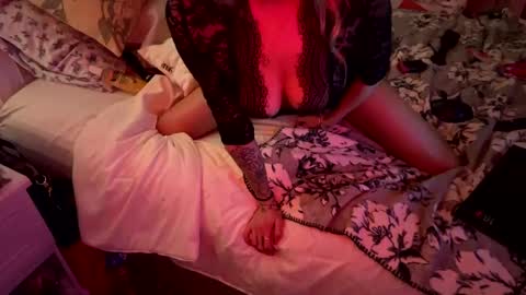 Snapshot of dripping_like_jane chatting on 9, 2, 2025 Bluejay0713 online show from 9, 2, 2025