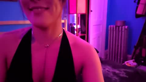 drippinglilygagwell online show from 13, 1, 2026