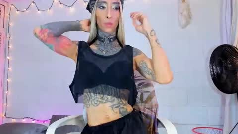 drippyorlove online show from 23, 5, 2026