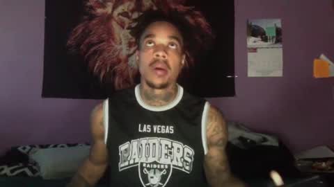 Snapshot of dripthehit chatting on 10, 1, 2025 dripthehit online show from 10, 1, 2025