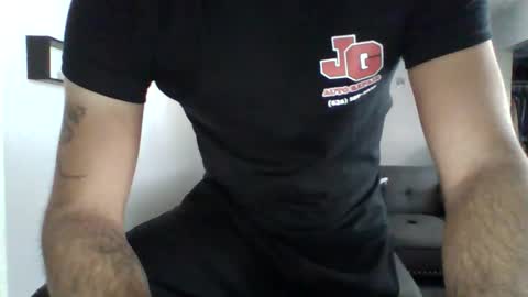 Snapshot of driverman333 chatting on 14, 12, 2025 driverman333 online show from 14, 12, 2025