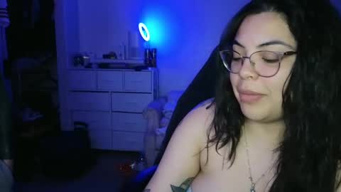 Snapshot of drizzypeach602 chatting on 5, 2, 2025 Drizzypeach602 online show from 5, 2, 2025