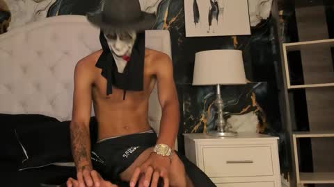 Snapshot of drop_sex chatting on 31, 10, 2025 Smith Santiago   online show from 31, 10, 2025