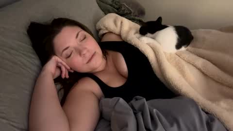 Snapshot of drpxppxr_ chatting on 14, 11, 2025 drpxppxr_ online show from 14, 11, 2025