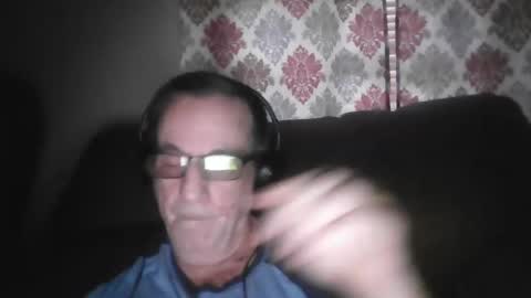 Snapshot of drthick1224 chatting on 23, 10, 2025 drthick1224 online show from 23, 10, 2025