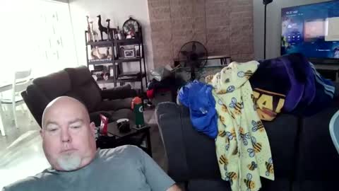 Snapshot of drthomaswayne chatting on 6, 11, 2025 drthomaswayne online show from 6, 11, 2025