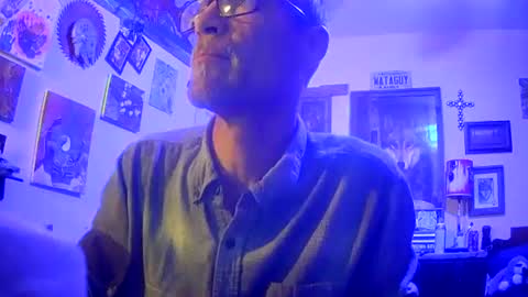 Snapshot of druedowm chatting on 20, 12, 2025 druedowm online show from 20, 12, 2025