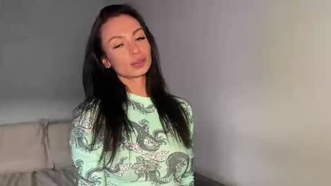 Bella online show from 3, 4, 2026