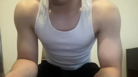 Snapshot of drveucrzy chatting on 6, 7, 2026 driveucrzy online show from 6, 7, 2026