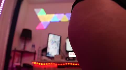 Snapshot of dsexiestqueen chatting on 21, 11, 2025 Trixy Latex Doll online show from 21, 11, 2025