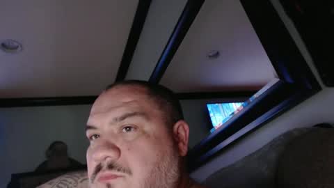 Snapshot of dubtrump chatting on 18, 12, 2025 dubtrump online show from 18, 12, 2025