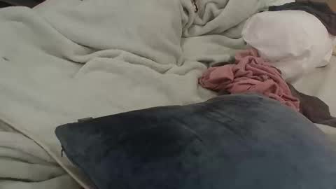 Snapshot of dudebrocuz69 chatting on 17, 11, 2025 Dude online show from 17, 11, 2025