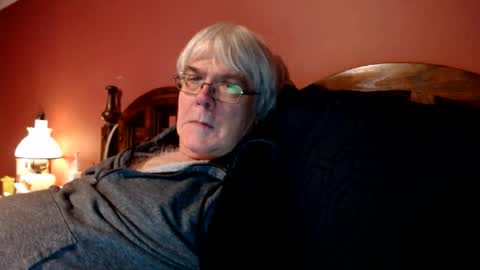 Snapshot of dug38 chatting on 29, 12, 2024 Doug online show from 29, 12, 2024