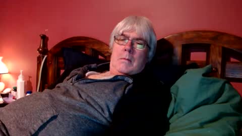 Snapshot of dug38 chatting on 1, 1, 2025 Doug online show from 1, 1, 2025