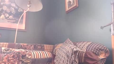 Snapshot of dug38 chatting on 11, 2, 2025 Doug online show from 11, 2, 2025