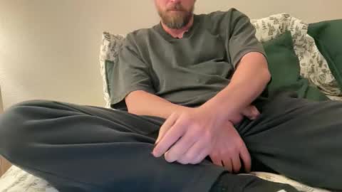 Snapshot of duke_london chatting on 5, 12, 2025 Duke online show from 5, 12, 2025