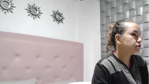 Snapshot of dulce__lovee chatting on 15, 10, 2025 dulce__lovee online show from 15, 10, 2025