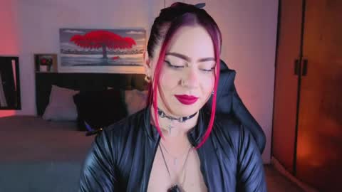 Snapshot of dulce_charlottee chatting on 23, 4, 2026 DULCE online show from 23, 4, 2026