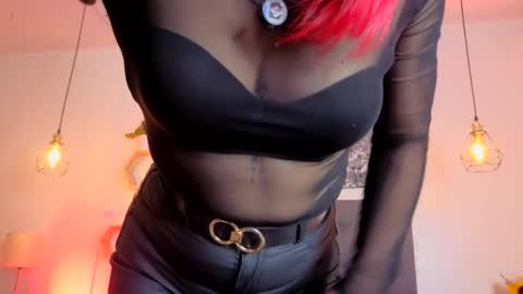 Snapshot of dulce_charlottee chatting on 10, 5, 2026 DULCE online show from 10, 5, 2026