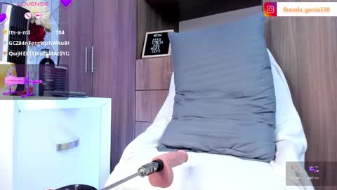 Snapshot of dulce_hiil_ chatting on 18, 1, 2025 Monday 5-2 am From Tuesday to Friday5-1 am Colombia time online show from 18, 1, 2025