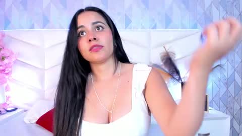 Snapshot of dulce_hiil_ chatting on 10, 2, 2025 Monday 5-2 am From Tuesday to Friday5-1 am Colombia time online show from 10, 2, 2025