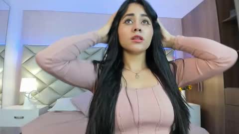 Snapshot of dulce_hiil_ chatting on 21, 9, 2025 Monday 5-2 am From Tuesday to Friday5-1 am Colombia time online show from 21, 9, 2025