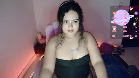 Snapshot of dulce_julieta_ chatting on 31, 10, 2025 Dulce online show from 31, 10, 2025