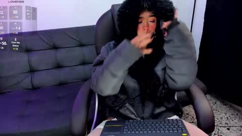 Kitty online show from 7, 11, 2025