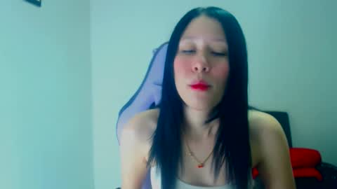 dulce_mauren online show from 2, 2, 2026
