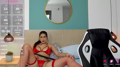 Snapshot of dulce_victoriaa_ chatting on 28, 2, 2025 V I C T O R I A online show from 28, 2, 2025