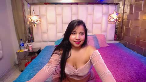 Snapshot of dulcebarbiery chatting on 4, 12, 2025 dulcebarbiery online show from 4, 12, 2025