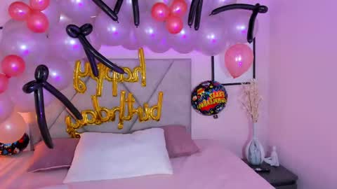 Snapshot of dulceegarcia chatting on 14, 9, 2025 Dulcee Garcia online show from 14, 9, 2025