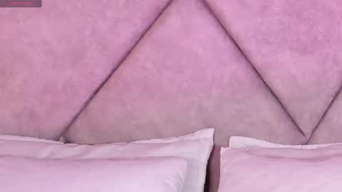 Snapshot of dulceegarcia chatting on 15, 10, 2025 Dulcee Garcia online show from 15, 10, 2025