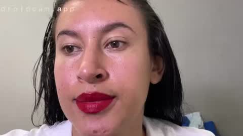 dulceizzy online show from 9, 4, 2026