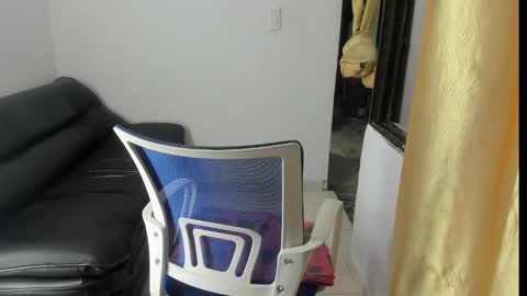 Snapshot of dulcemilf_ chatting on 23, 2, 2025 Dulce online show from 23, 2, 2025