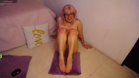 Dulce Rose online show from 3, 3, 2025