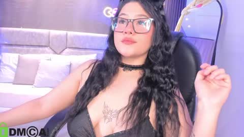 Snapshot of dulcerose01 chatting on 30, 4, 2026 Dulce Rose online show from 30, 4, 2026
