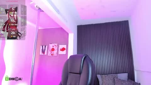 Snapshot of dulcerose01 chatting on 9, 5, 2026 Dulce Rose online show from 9, 5, 2026